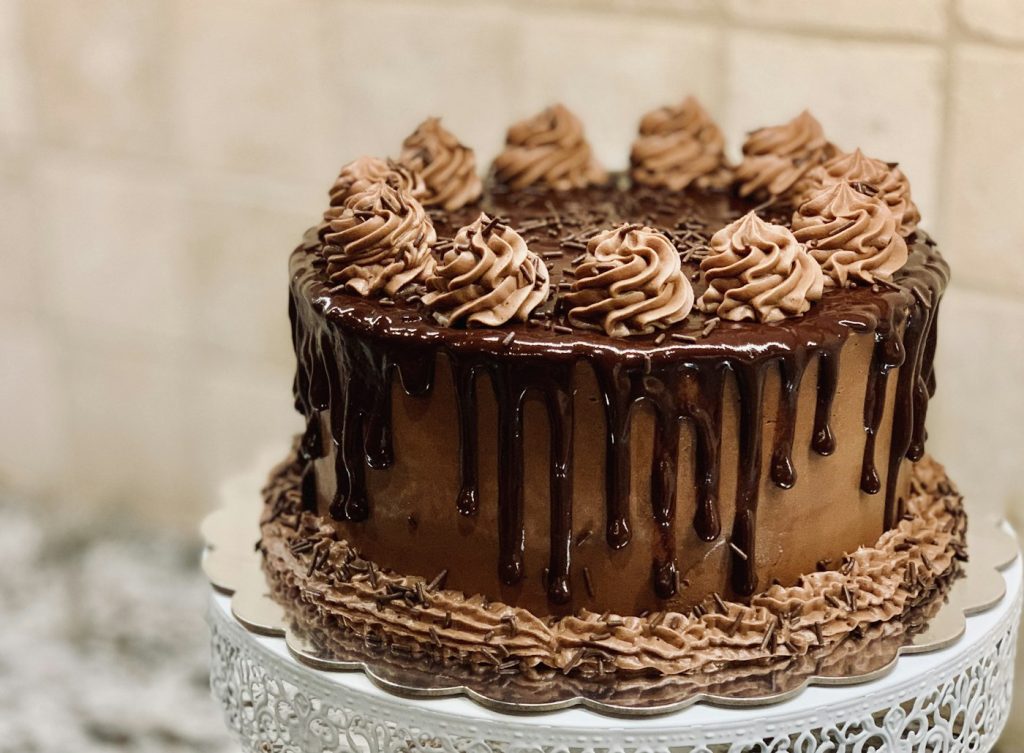 Chocolate cake bites